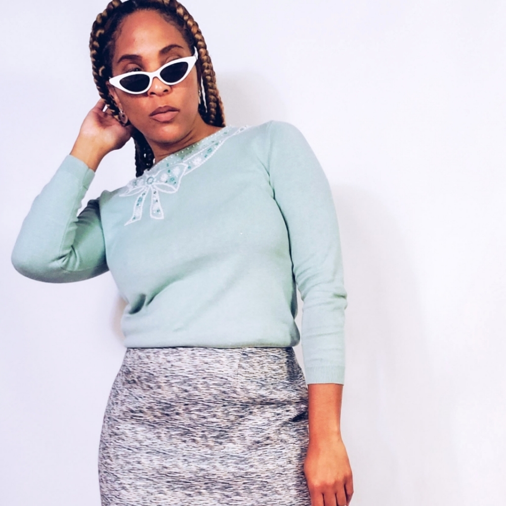 Bow Sweater